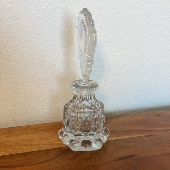 Vintage L.E. Smith Glass Perfume Bottle - Picture 3 of 4